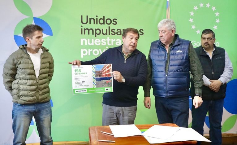 Río Negro invertirá para terminar 155 viviendas del Procrear que quedaron paralizadas en Bariloche