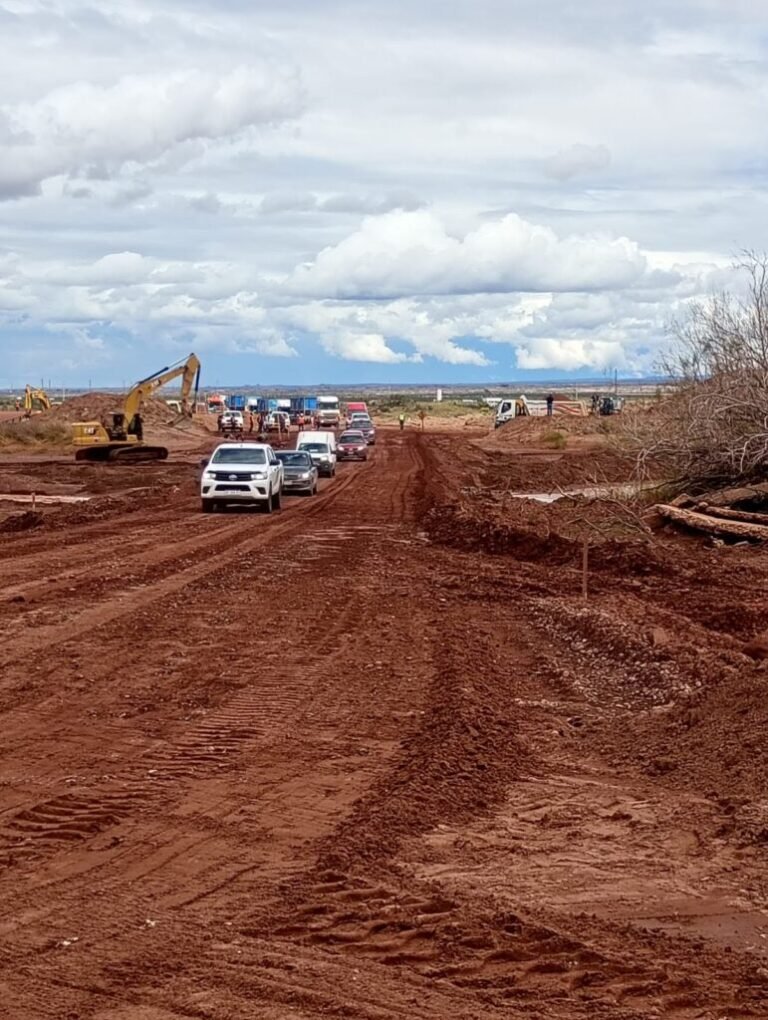 Rincón de los Sauces volvió a quedar aislado por las lluvias: el Arroyo Carranza y Puesto Hernández están intransitables