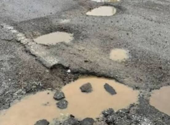 Alerta en la Ruta 40: piden extremar precauciones en Villa La Angostura por lluvias y riesgo de desprendimientos